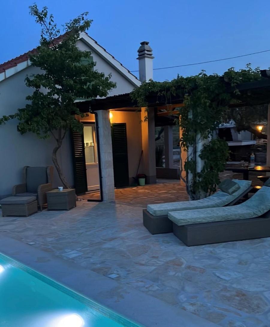 Prázdninový dům Maslina House Sutivan